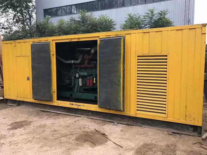 古塔柴油发电机组滤清器内充满机油但压力不足如何进行故障排查？