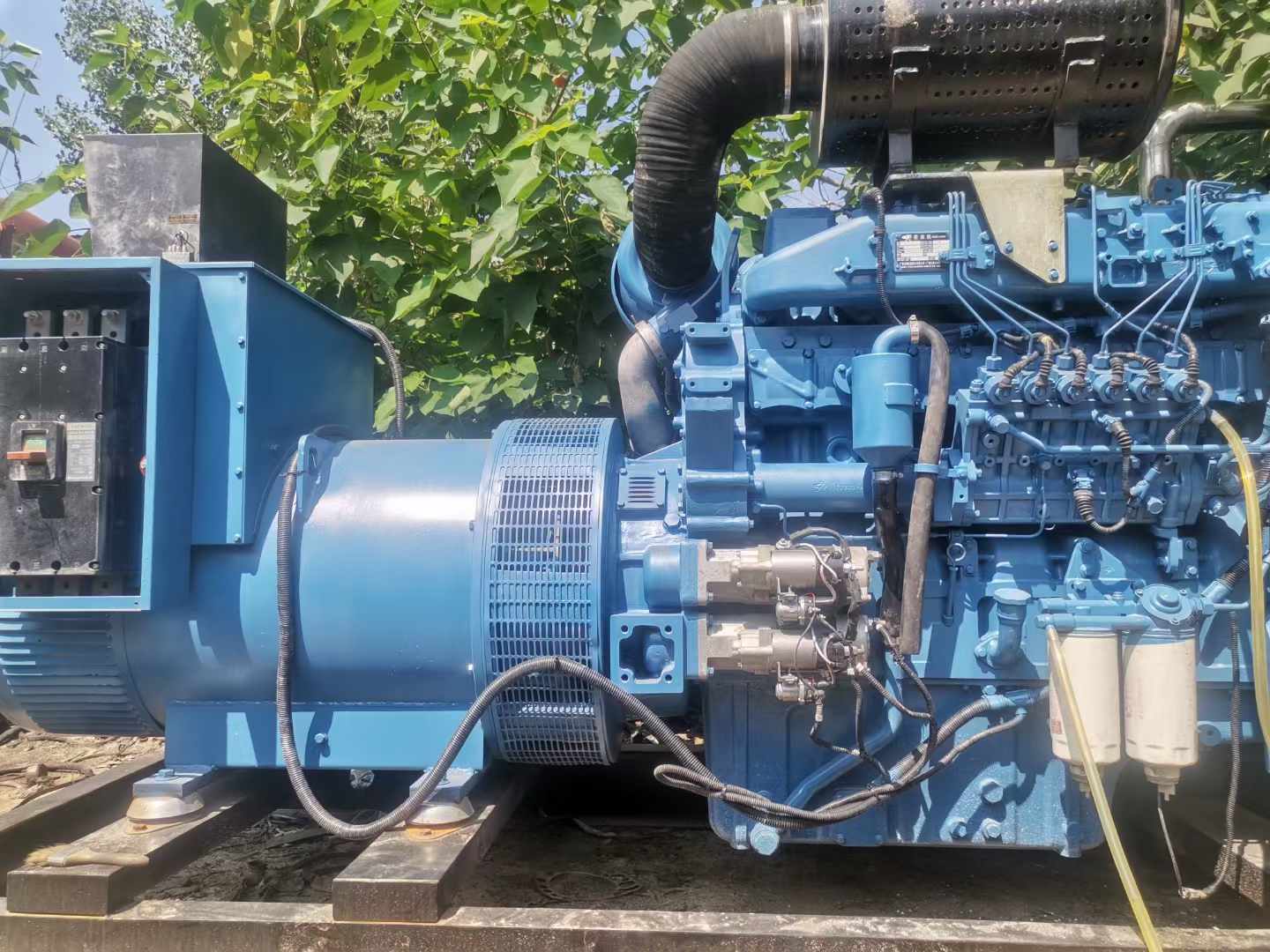 古塔详细说明降低 800kW 柴油发电机输出电流波动的方法