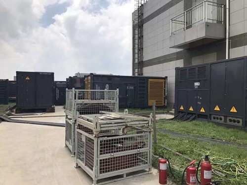 古塔除了定期检查，还有哪些方法可以及时发现接触式转速表探头的磨损？